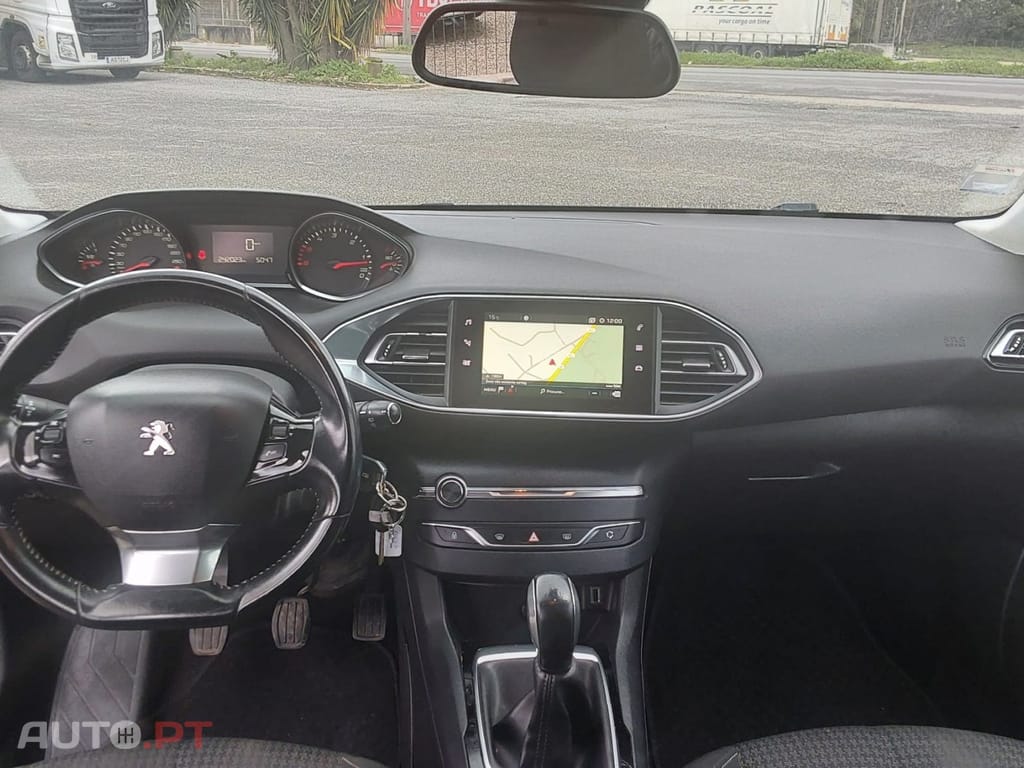 Peugeot 308 SW 1.6 BlueHDi Allure