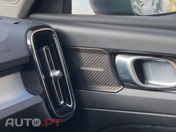 Volvo XC40 2.0 D3 Momentum Plus Geartronic