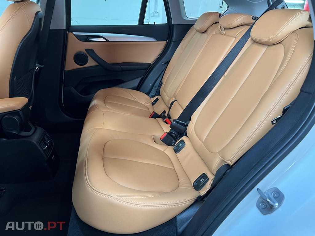 BMW X1 xDrive25e