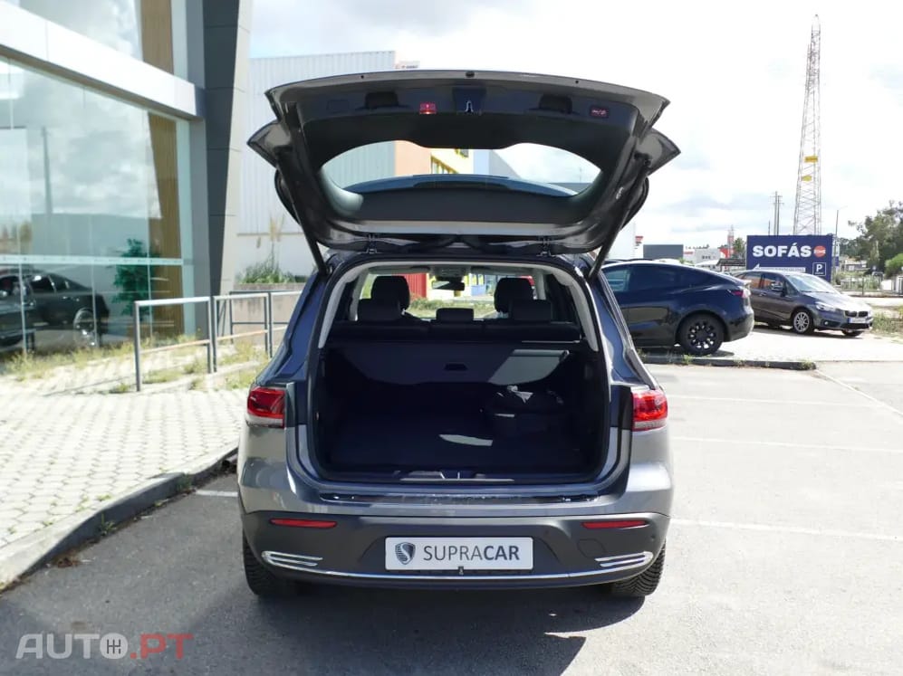 Mercedes-Benz EQB 250 Progressive