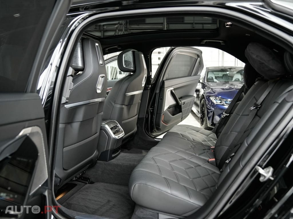 BMW i7 xDrive60