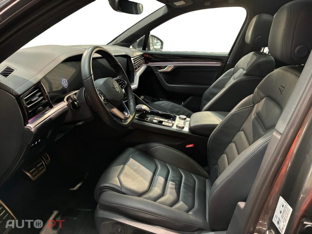 Volkswagen Touareg 3.0 TSI e-Hybrid R