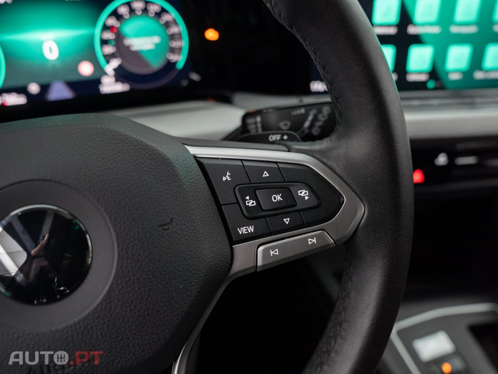 Volkswagen Golf 2.0 TDI Life DSG