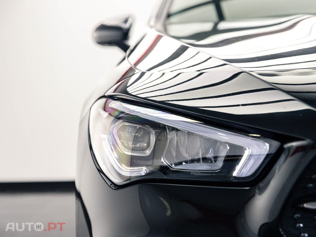 Mercedes-Benz CLA 250 e 8G-DCT AMG Line