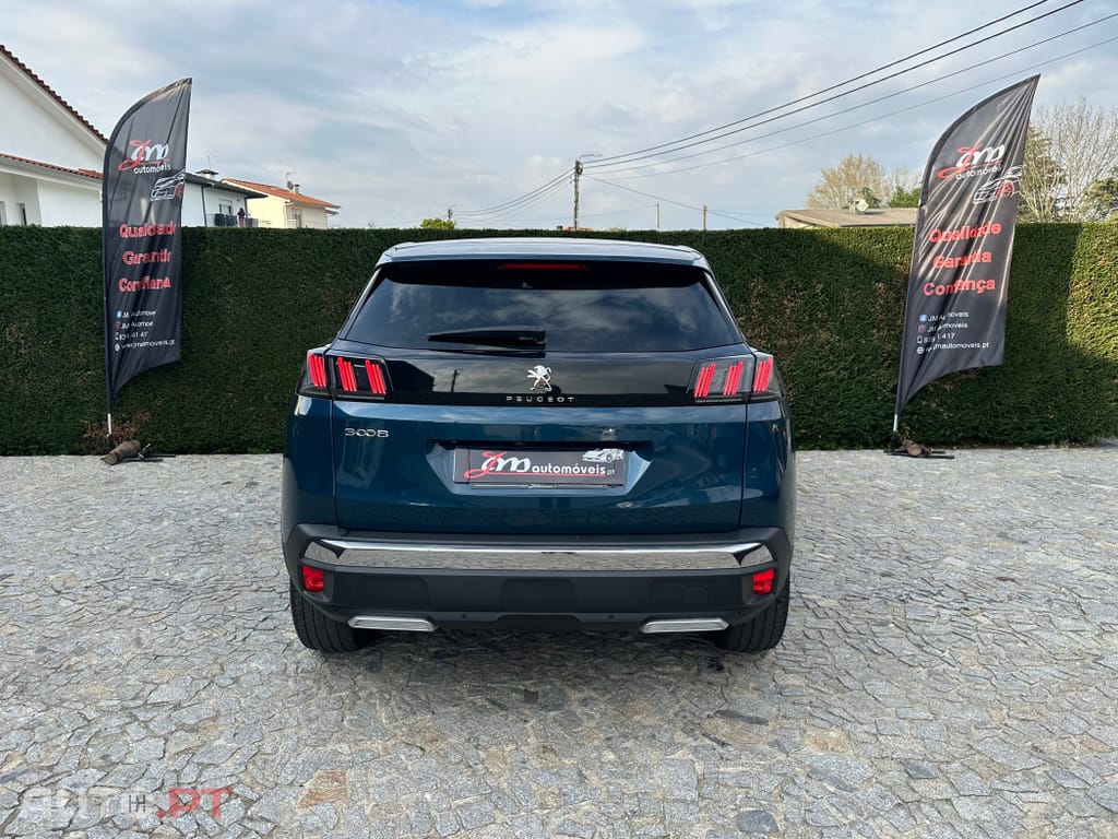 Peugeot 3008 1.2 PureTech 130 Stop & Start Allure Business-Pack