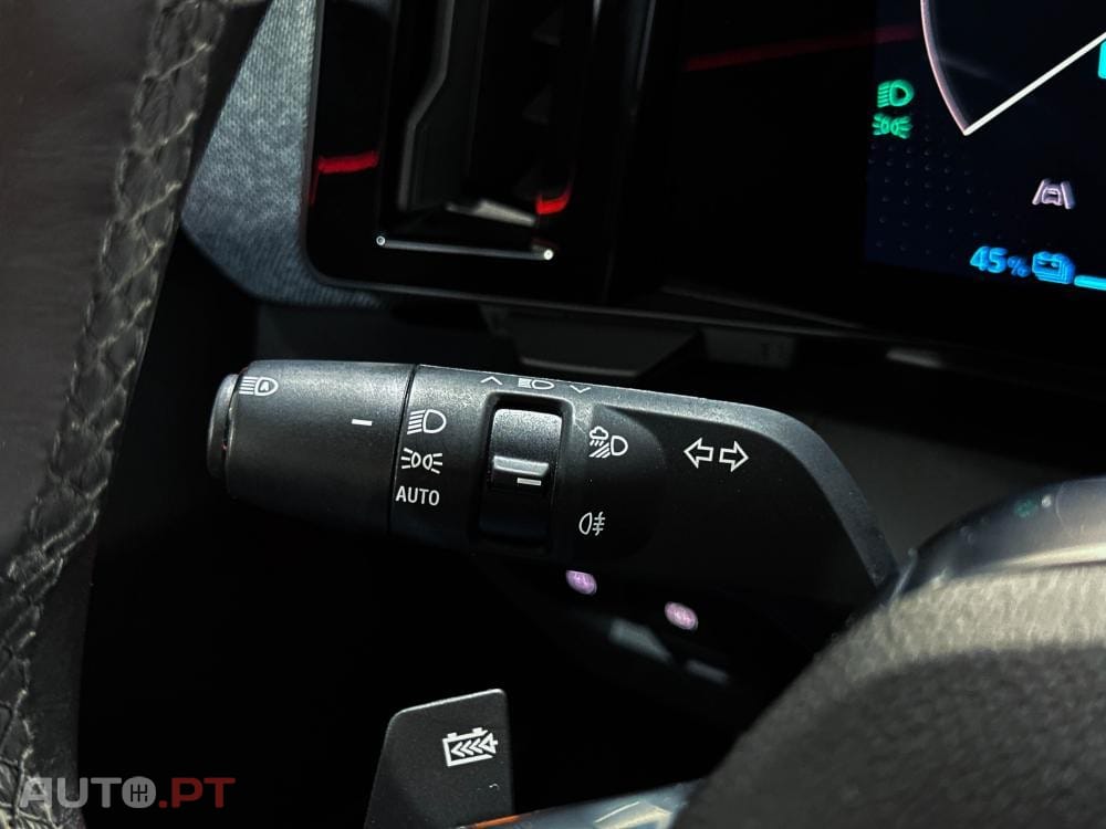 Renault Mégane E-Tech EV60 Techno — fotografia 39