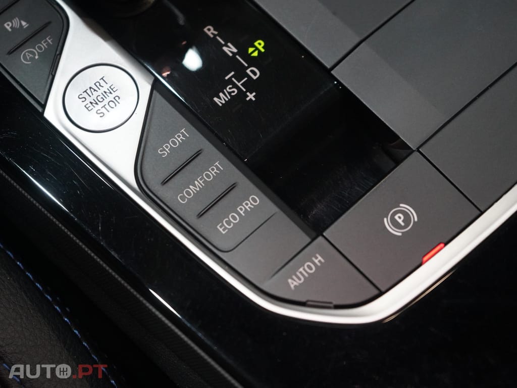 BMW 216 d Pack Desportivo M