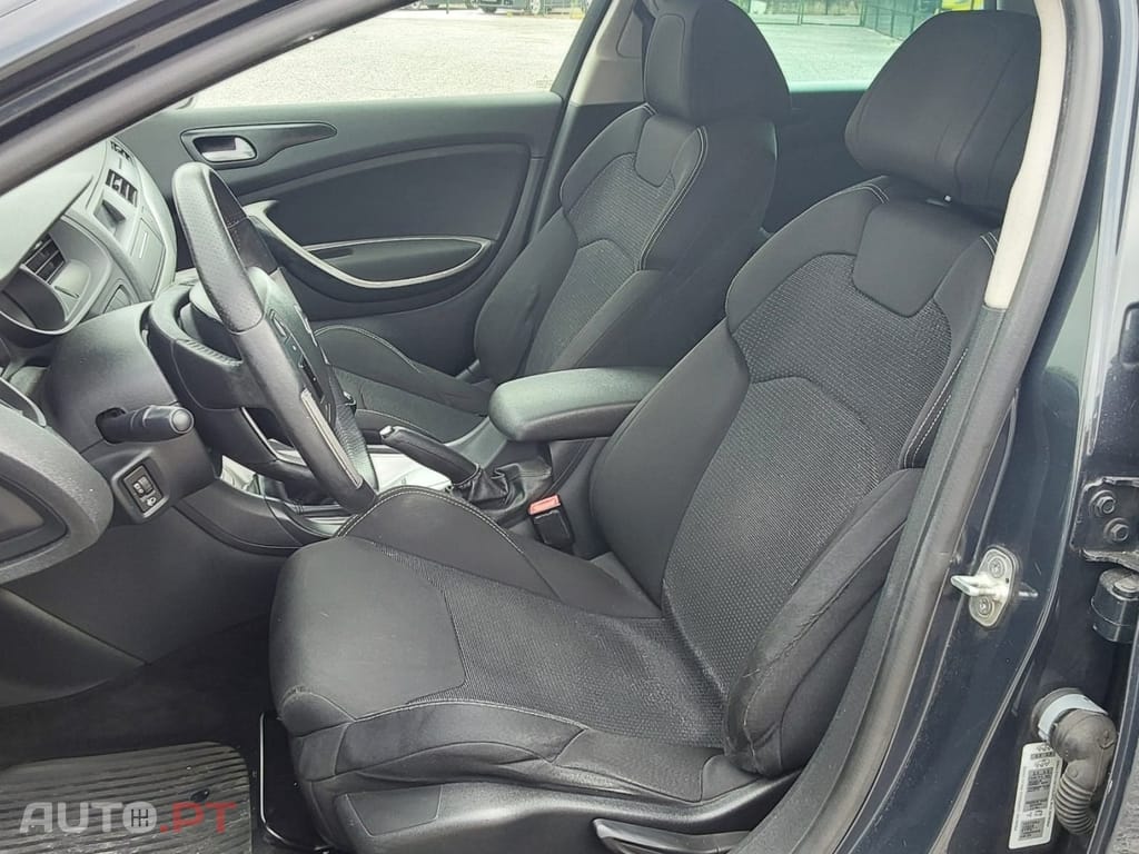 Citroen C5 1.6 HDi VTR+ Airdream J16