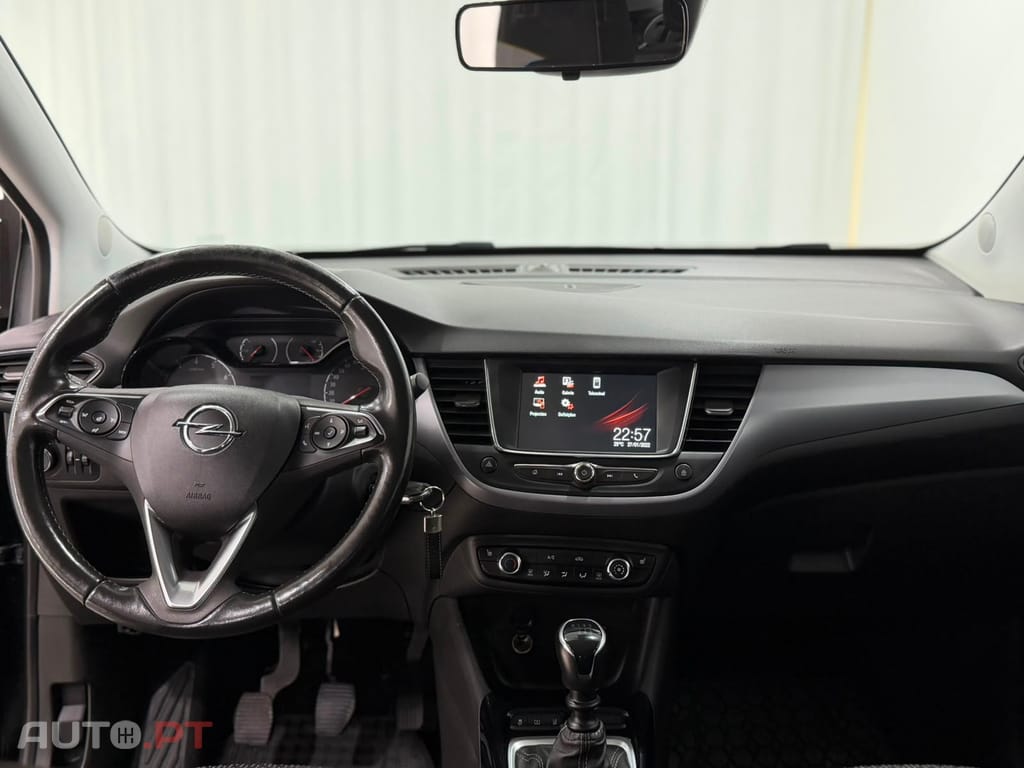 Opel Crossland 1.2 T Business