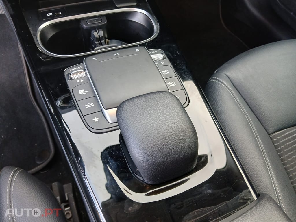 Mercedes-Benz A 250 e