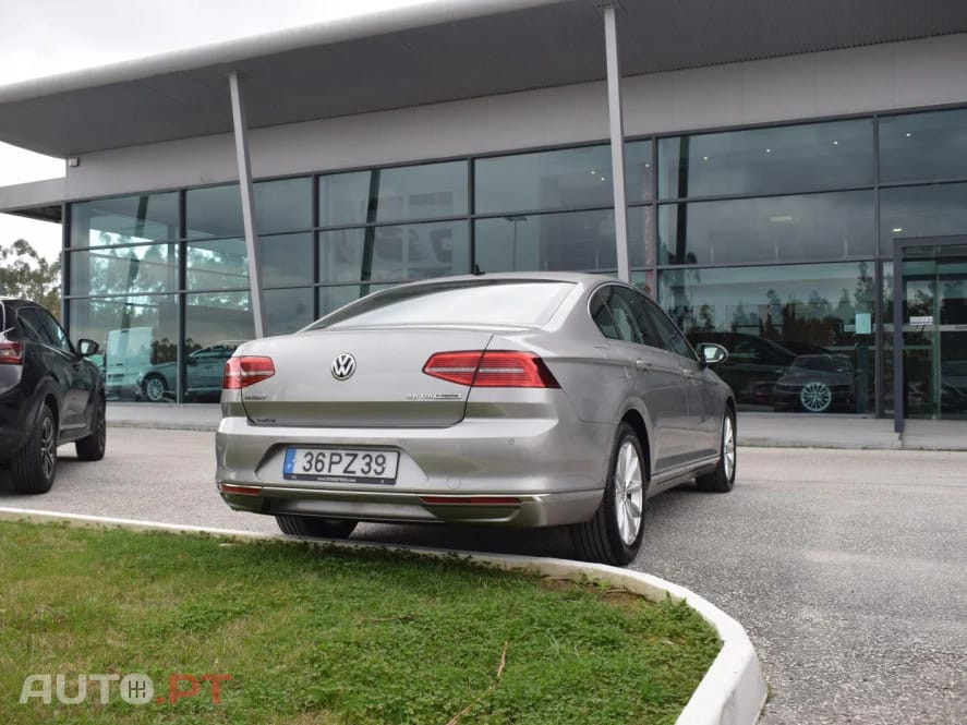 Volkswagen Passat 2.0 TDI Highline