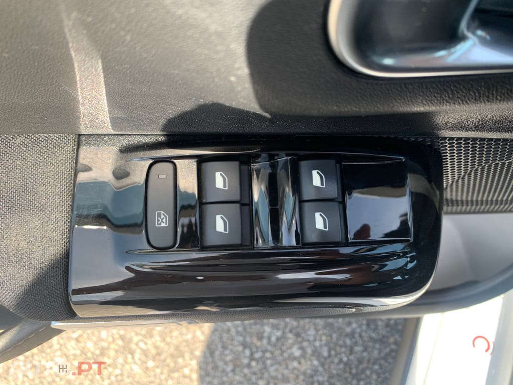 Citroen C3 1.5 BlueHDi C-Series