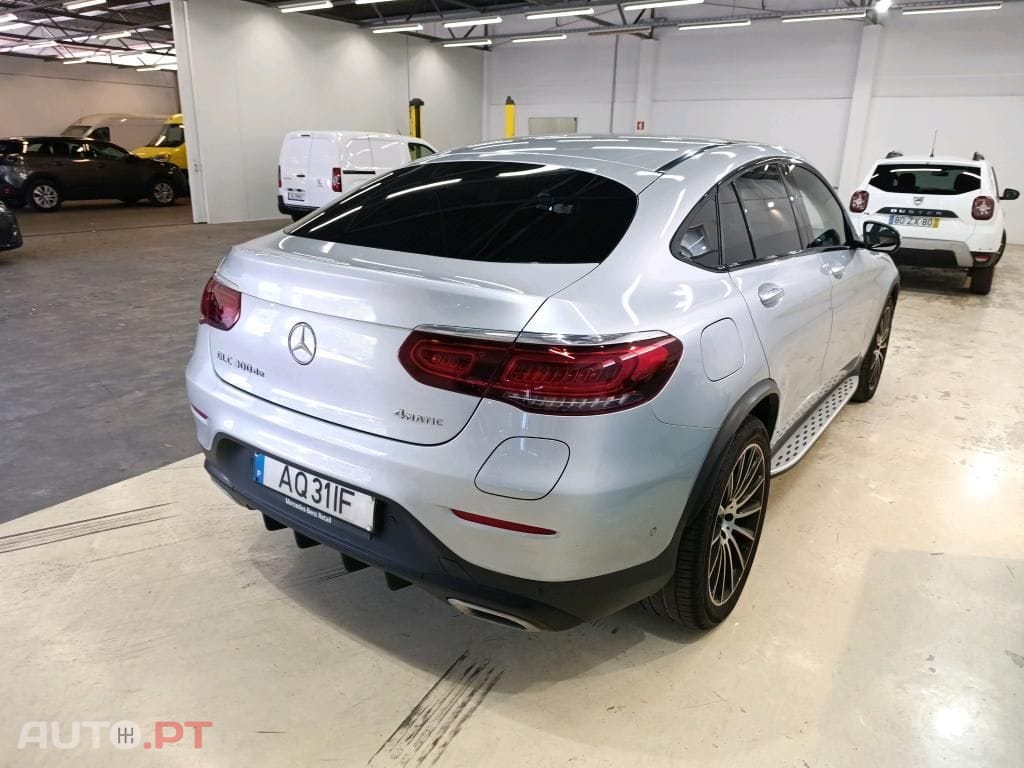 Mercedes-Benz GLC 300 e Coupé 4Matic