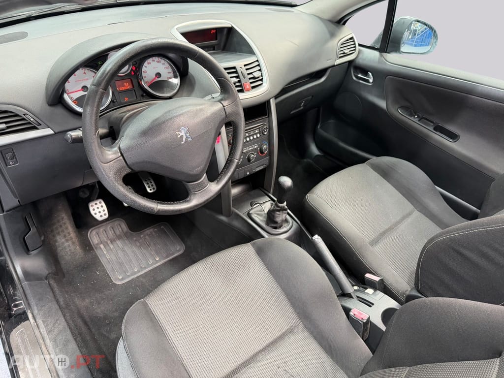 Peugeot 207 CC 1.6 VTi Active