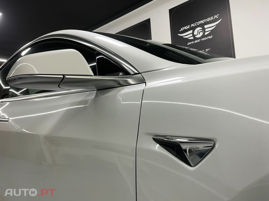 Tesla Model 3 Standard RWD Plus