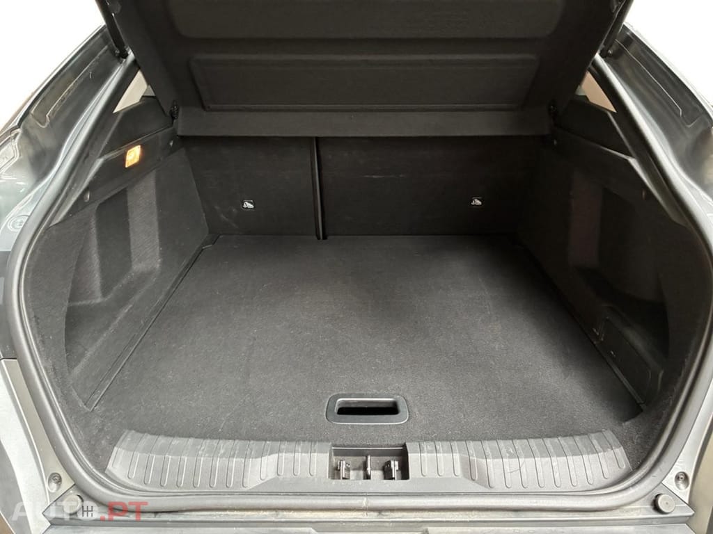 Renault Arkana 1.6 E-Tech Business