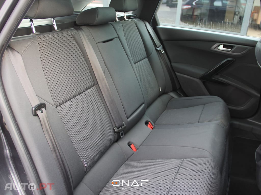 Peugeot 508 SW e-HDi FAP 110 EGS6 Active