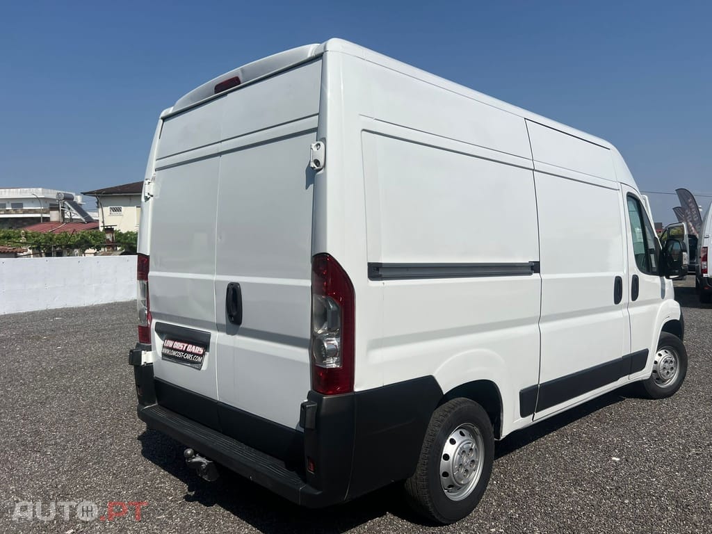 Peugeot Boxer 2.2 HDi 330 L2H2