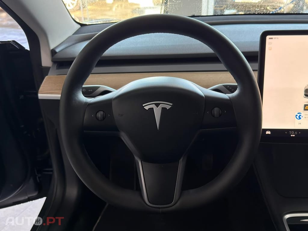 Tesla Model 3 Long Range Tração Traseira