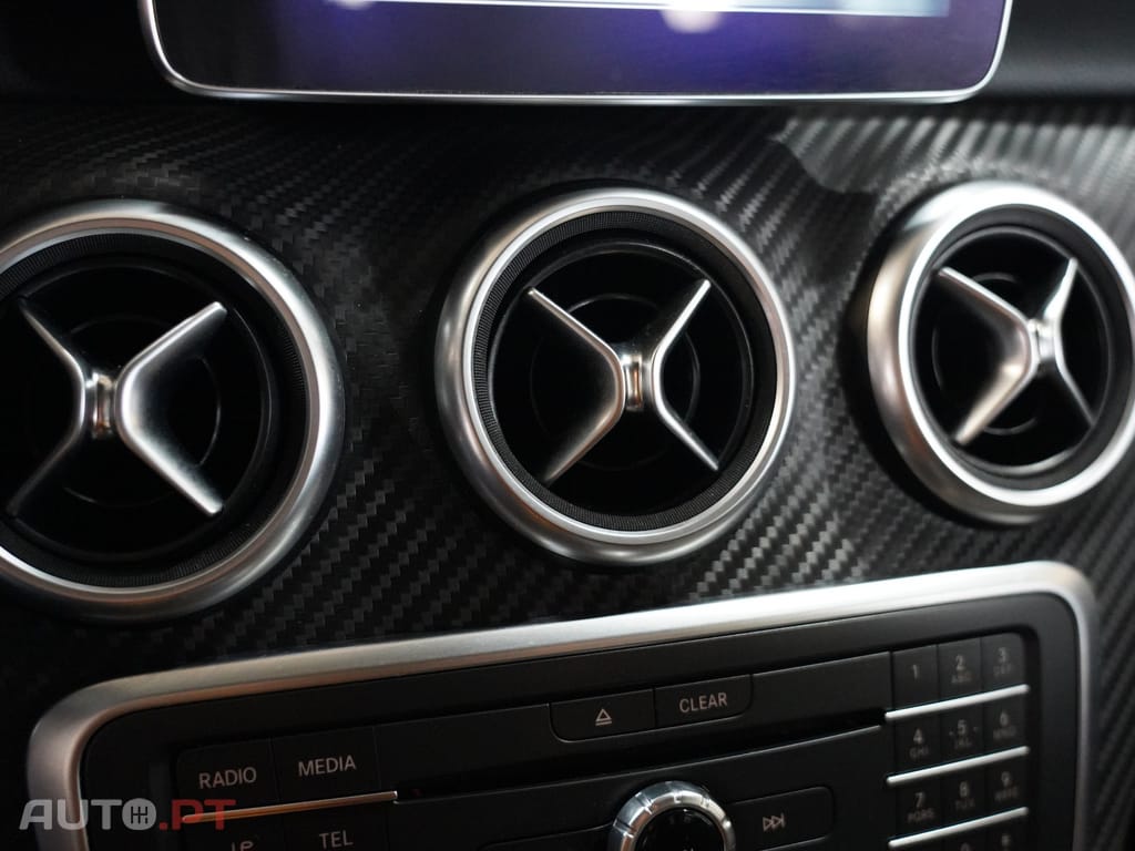 Mercedes-Benz A 180 d AMG Line Aut.