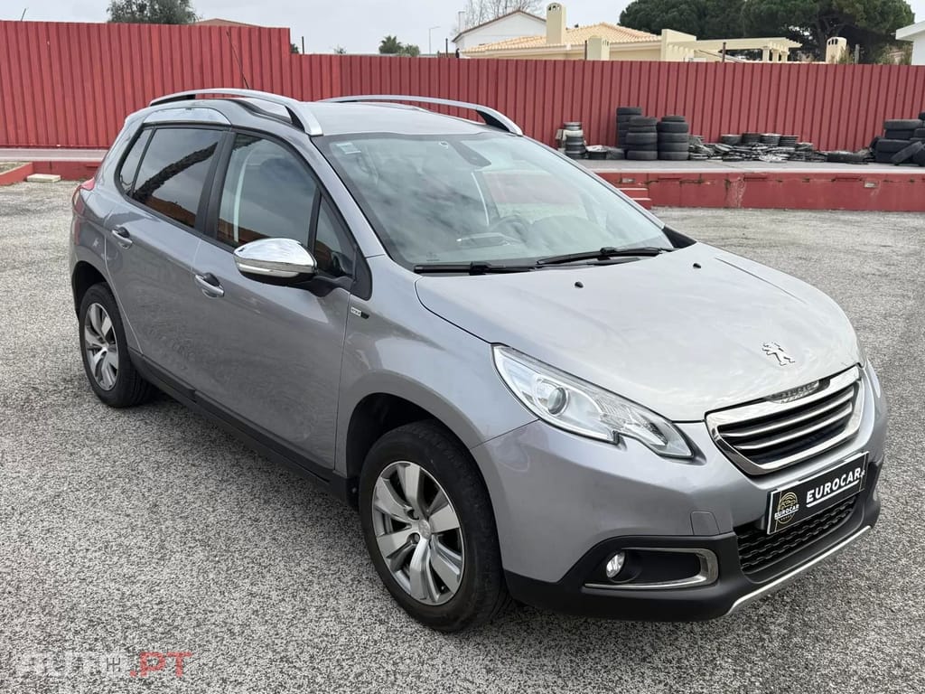 Peugeot 2008 1.2 PureTech Style