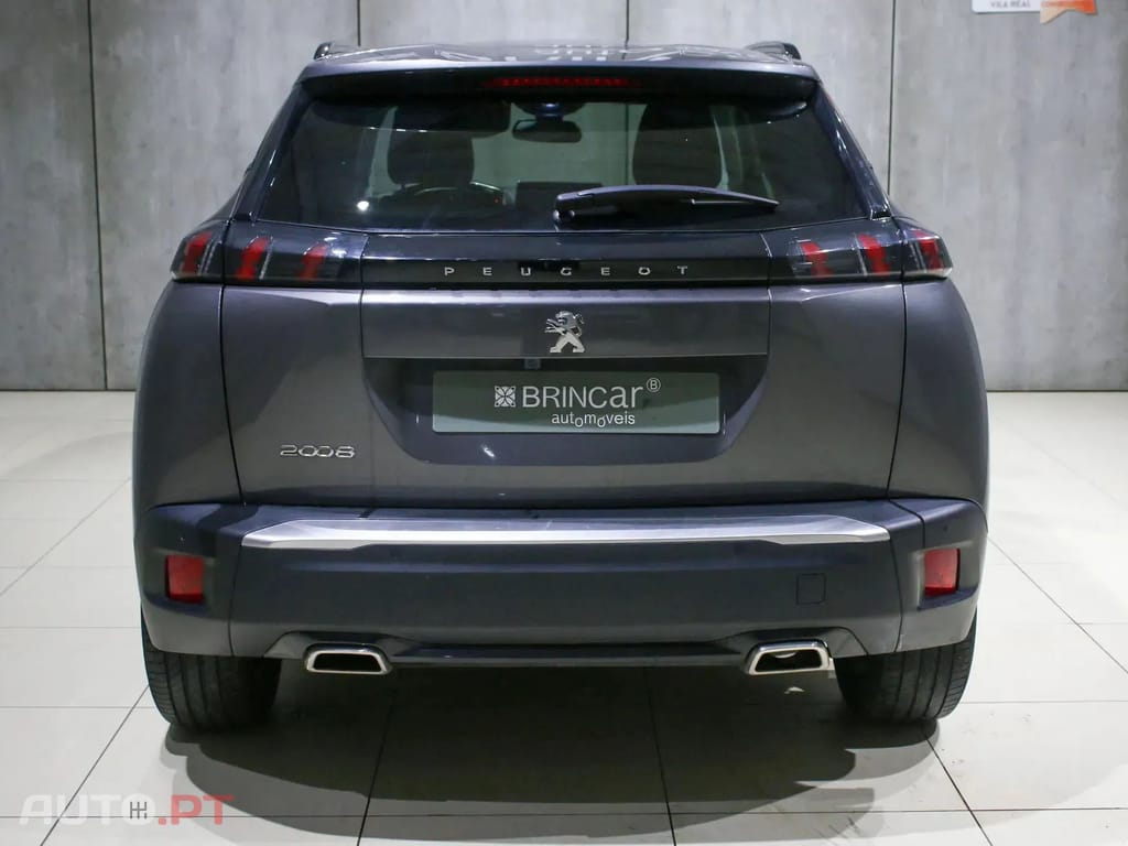 Peugeot 2008 1.2 PureTech Allure EAT8