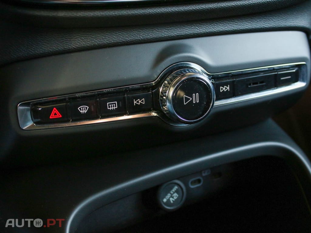 Volvo XC40 Recharge Core