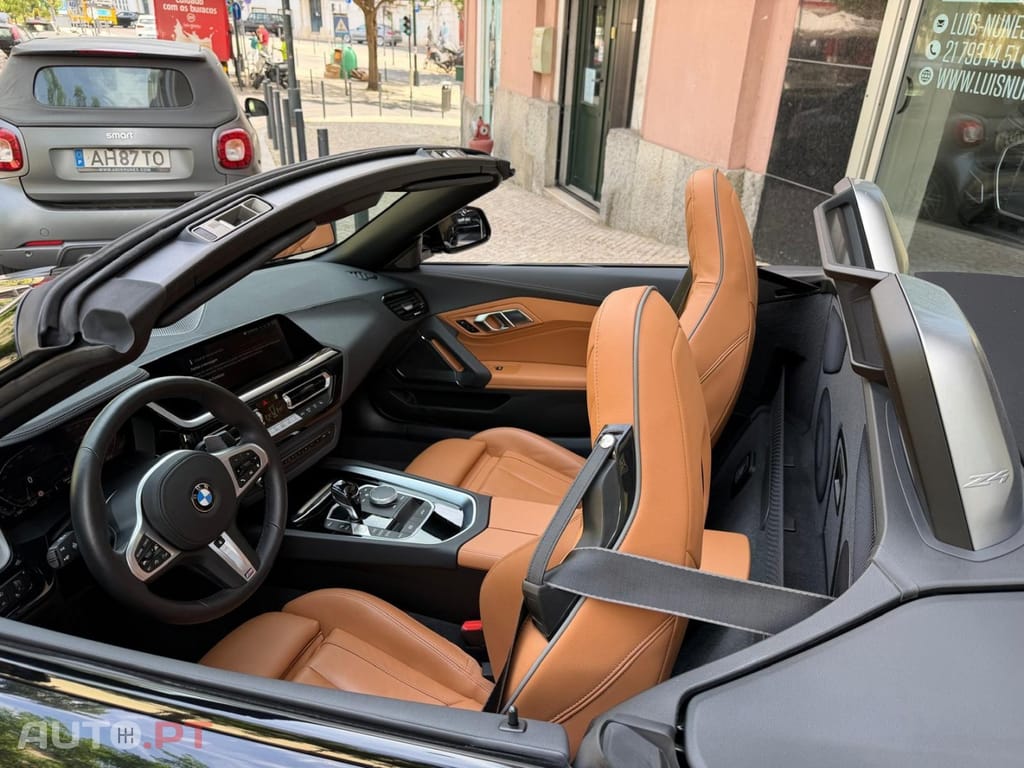 BMW Z4 SDrive20i Aut — fotografia 22