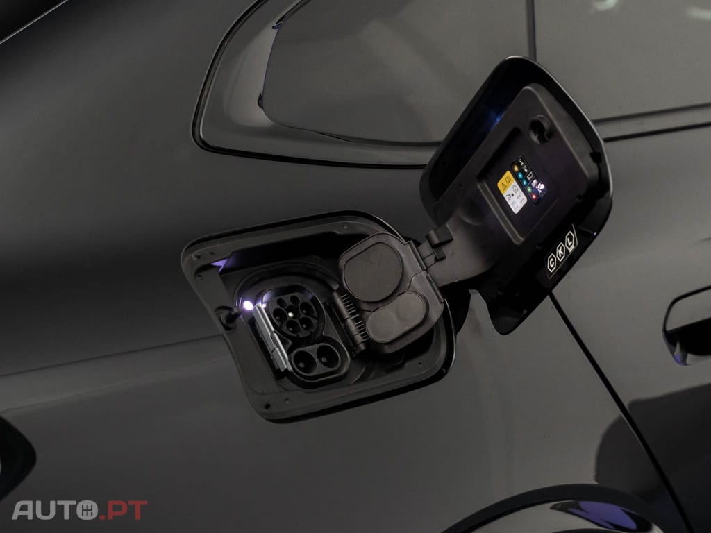 BMW i4 M50