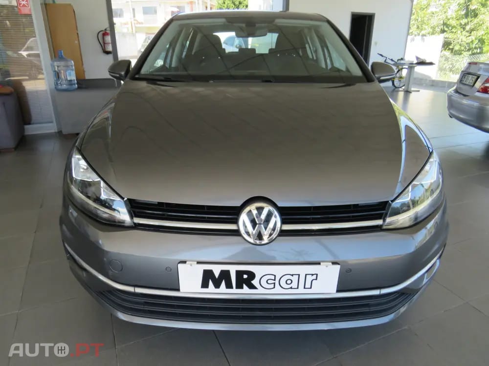 Volkswagen Golf 1.6 TDI Confortline