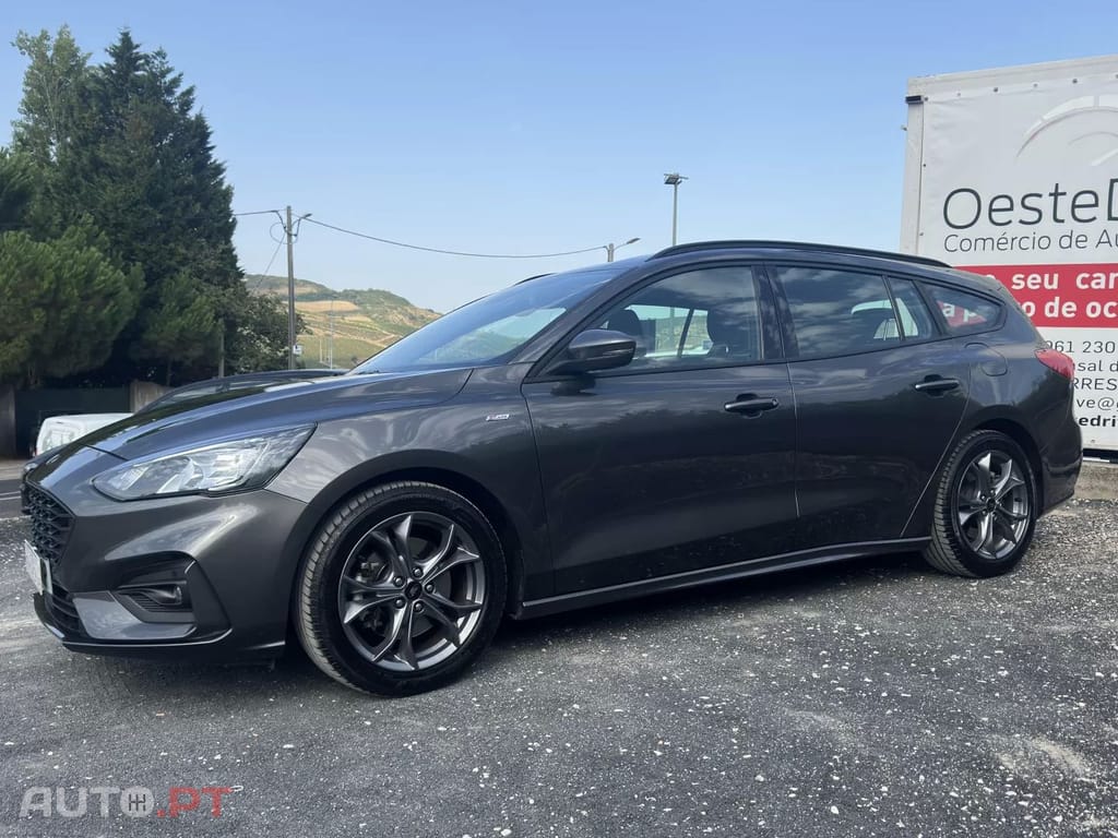 Ford Focus SW 1.5 TDCi EcoBlue ST-Line