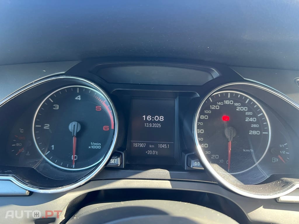 Audi A5 3.0 TDi V6 quattro S-line