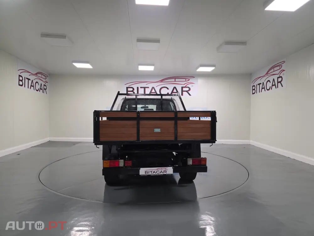 Toyota Hilux 2.4 D-4D 4WD CD CH