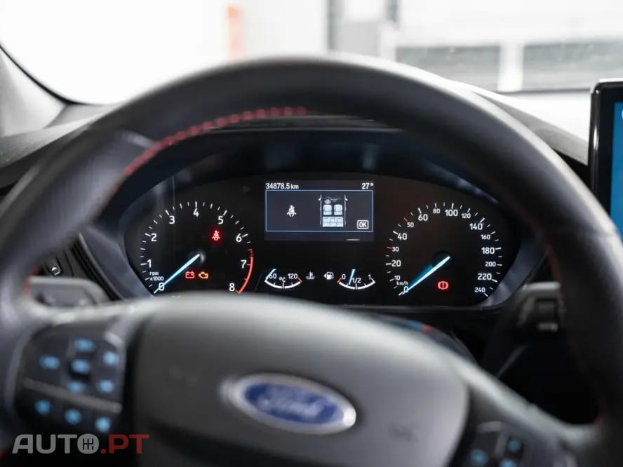 Ford Focus 1.0 EcoBoost MHEV ST-Line