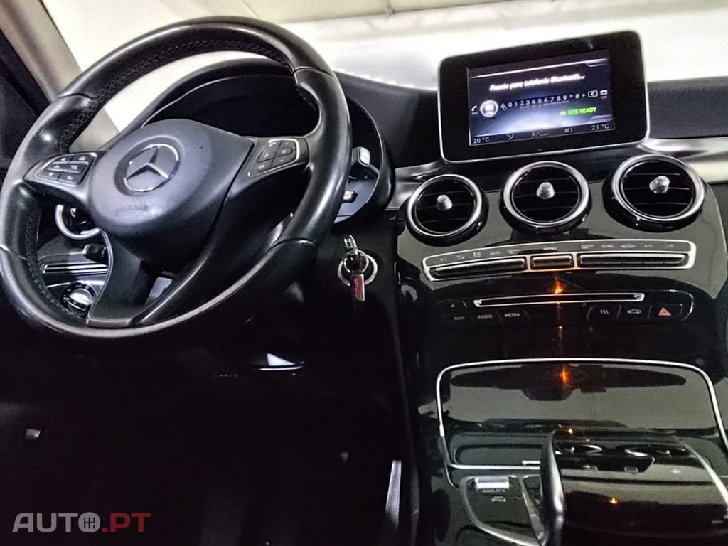 Mercedes-Benz C 300 BlueTEC Hybrid