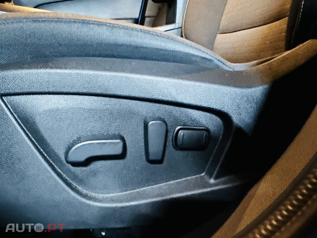 Renault Arkana 1.3 TCe Business EDC