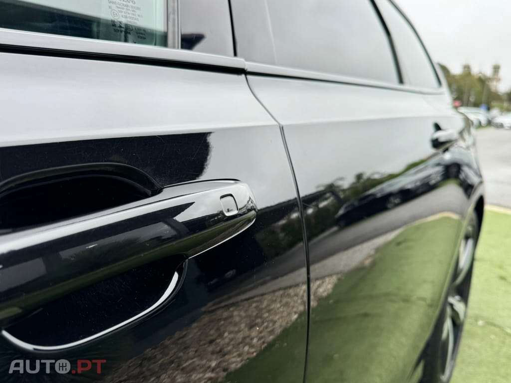 Volvo V90 2.0 T8 PHEV R-Design AWD