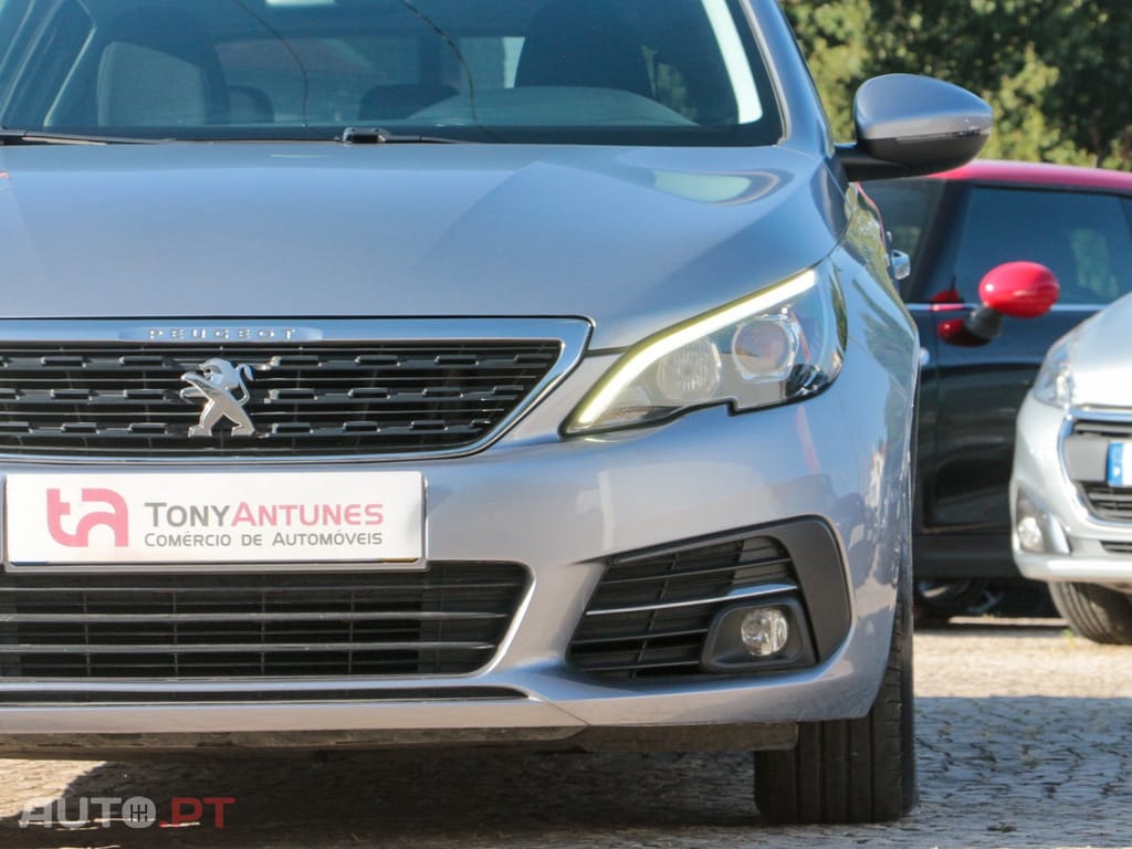 Peugeot 308 1.5 BlueHDi Style