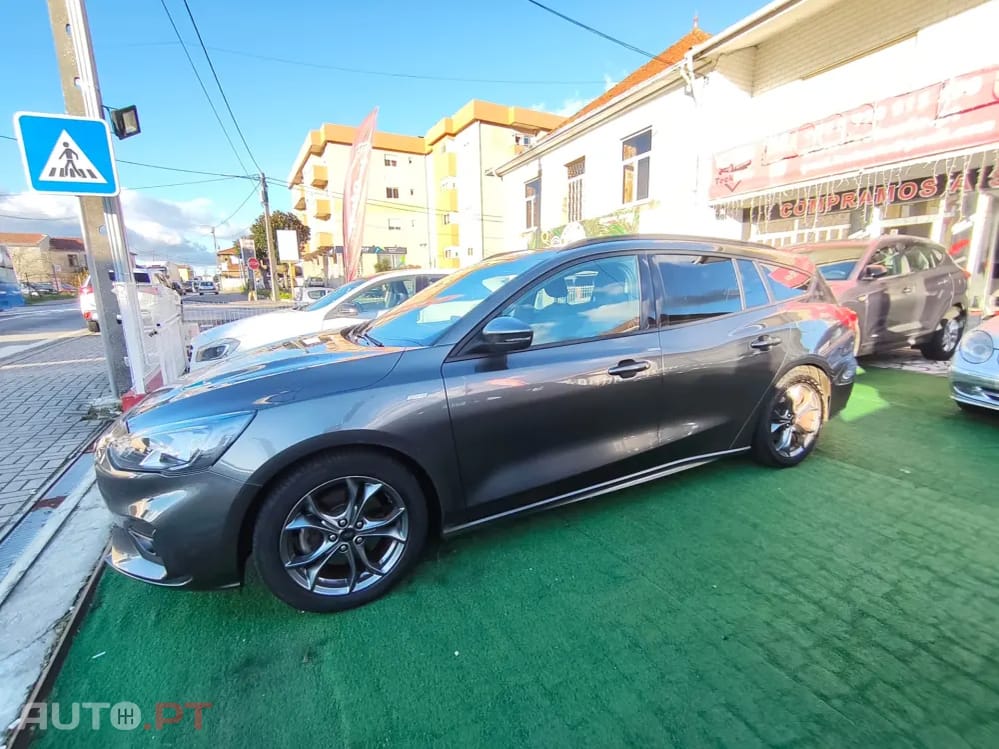 Ford Focus SW 1.0 EcoBoost MHEV ST-Line Design SIP