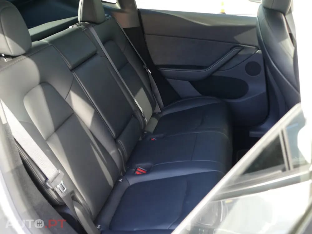 Tesla Model Y Performance Tração Integral