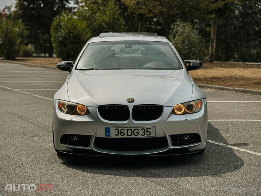 BMW 320 d Auto