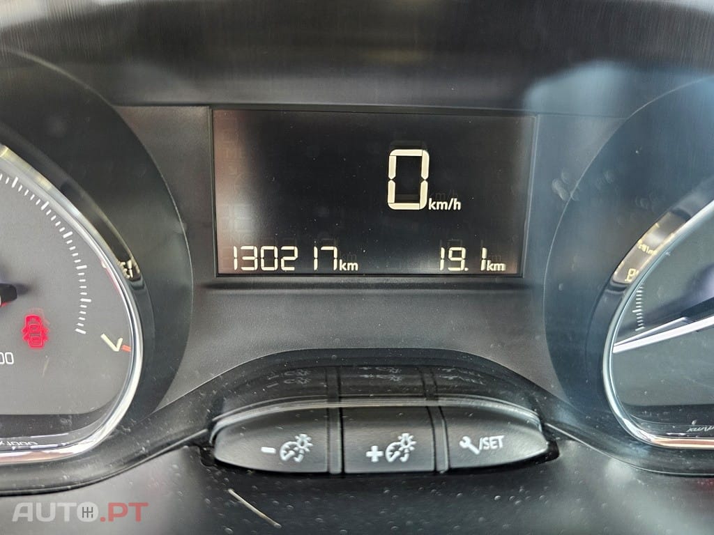 Peugeot 2008 1.2 PureTech Active