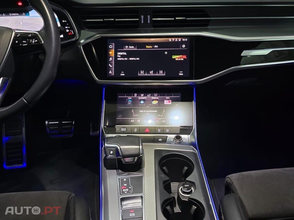Audi A6 Avant 40 TDI S line S tronic
