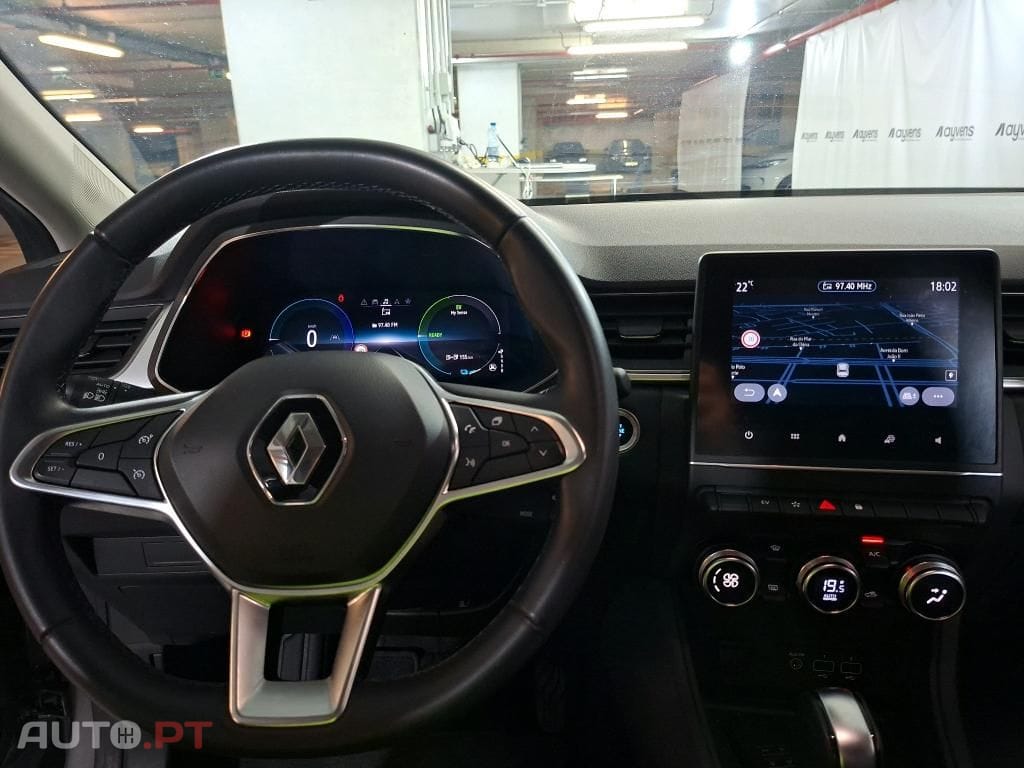 Renault Captur 1.6 E-Tech Plug-In Intens