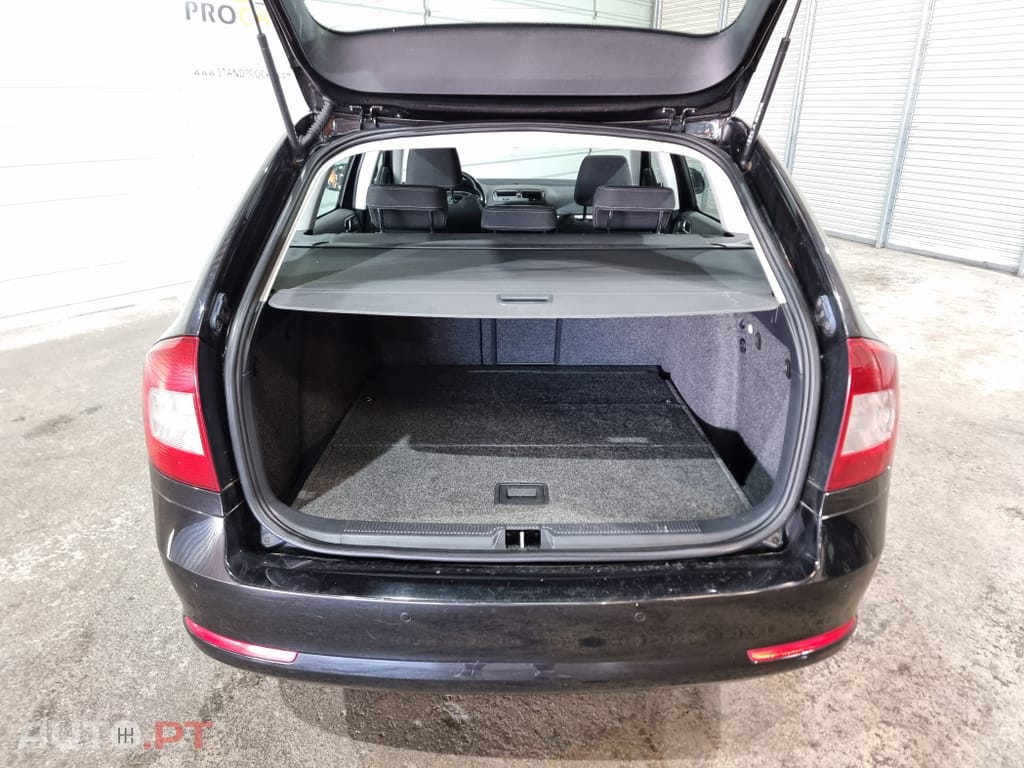 Skoda Octavia Break 1.6 TDi Elegance