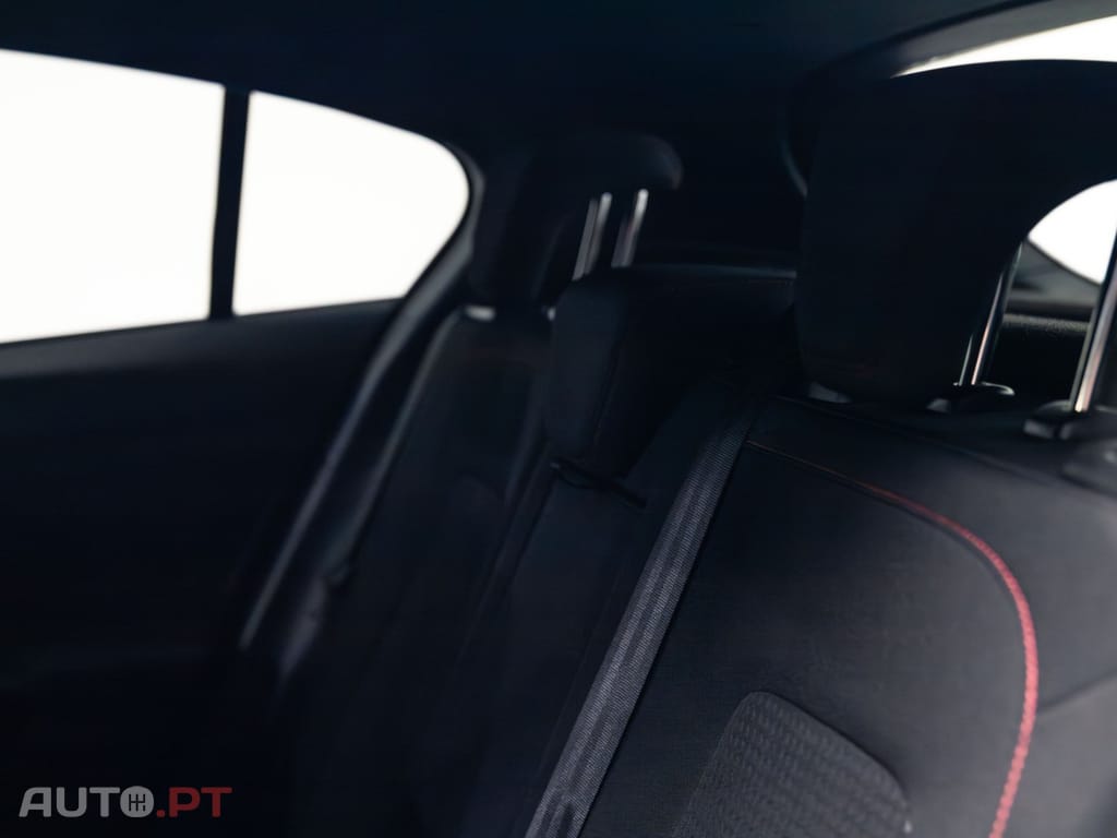 Ford Focus 1.0 EcoBoost MHEV ST-Line