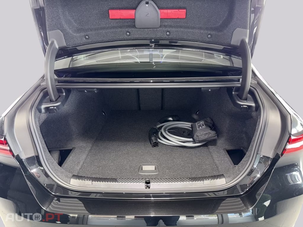 BMW i5 eDrive40 Limousine I.V.A DEDUTIVEL 