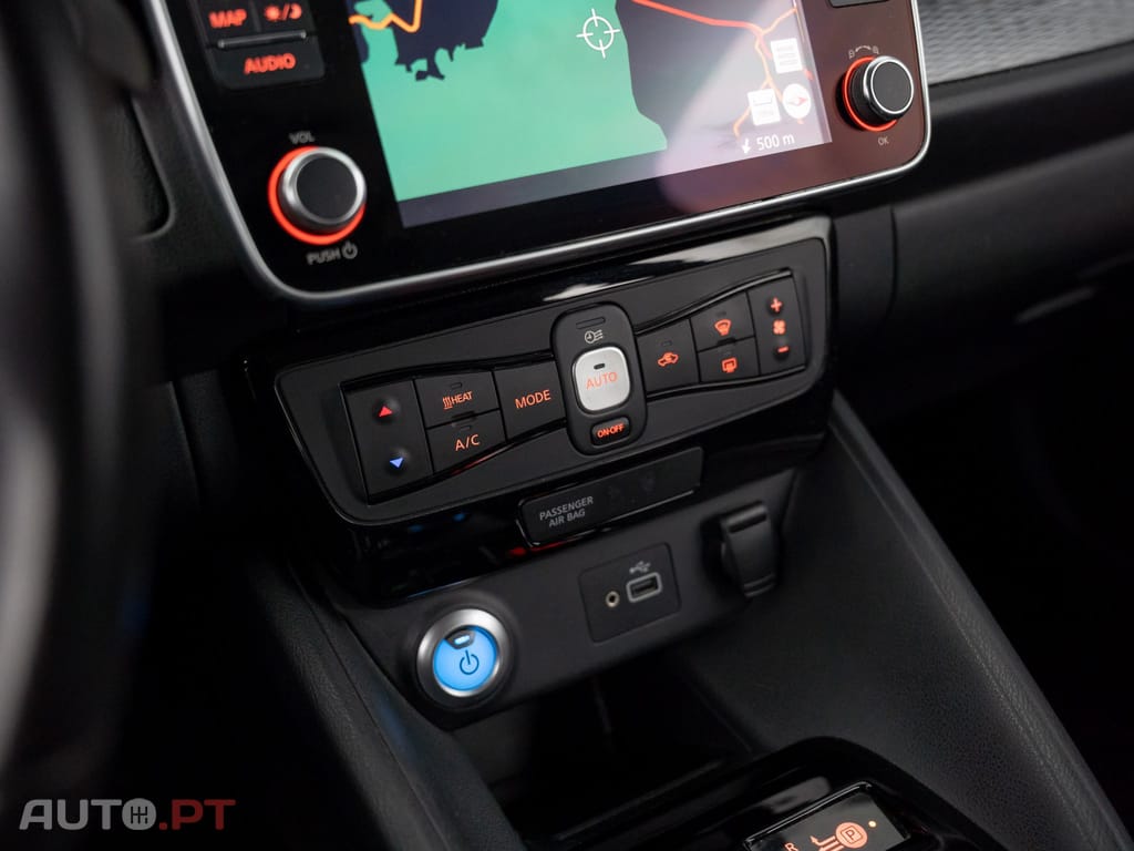 Nissan Leaf N-Connecta