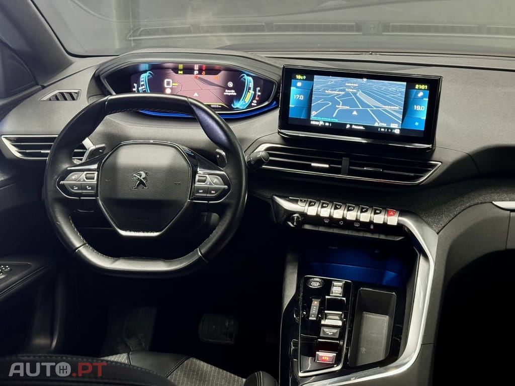 Peugeot 3008 1.6 Hybrid Allure e-EAT8