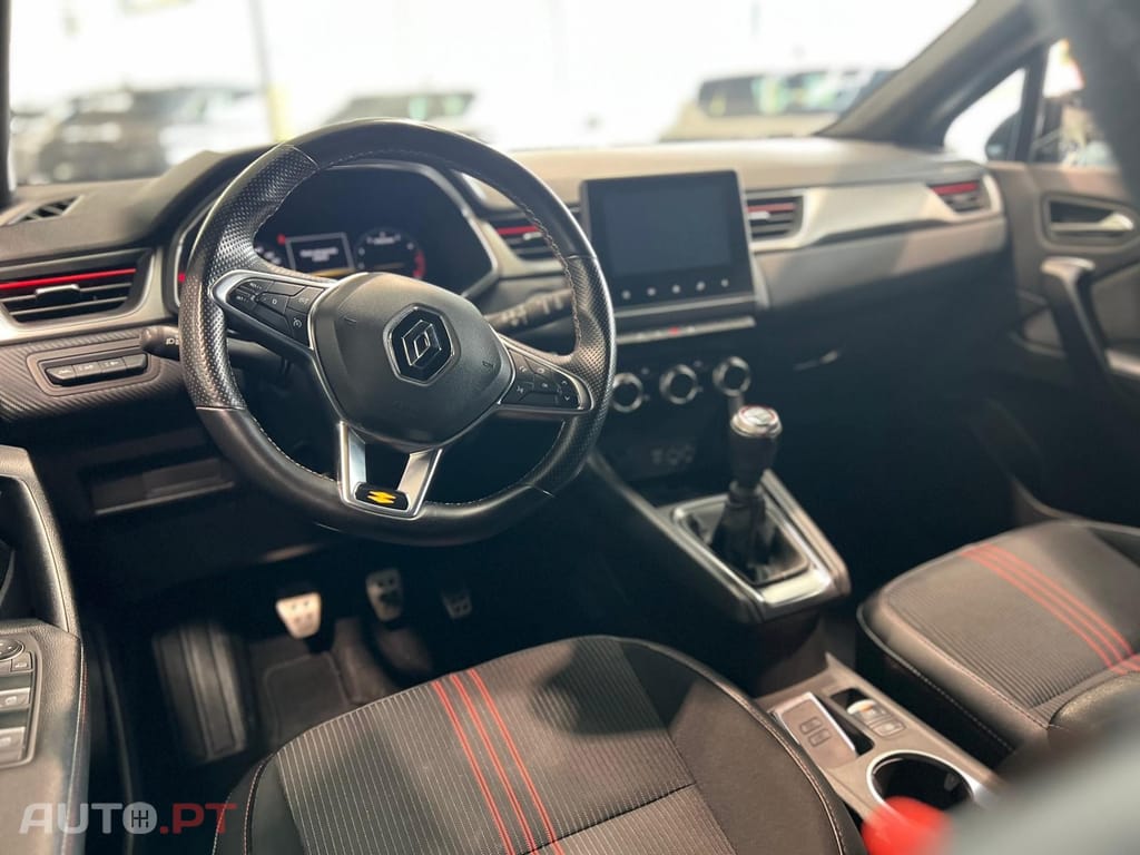 Renault Captur 1.0 TCe RS Line